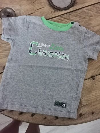 T-shirt.