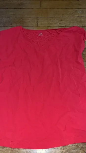 Tee shirt