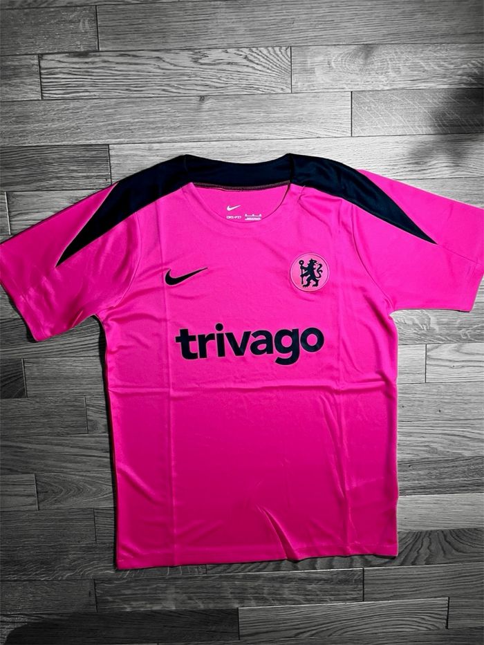 Maillot Chelsea x Trivago Nike rose — Training officiel - photo numéro 3