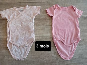 Bodies manches courtes bébé fille 3 mois