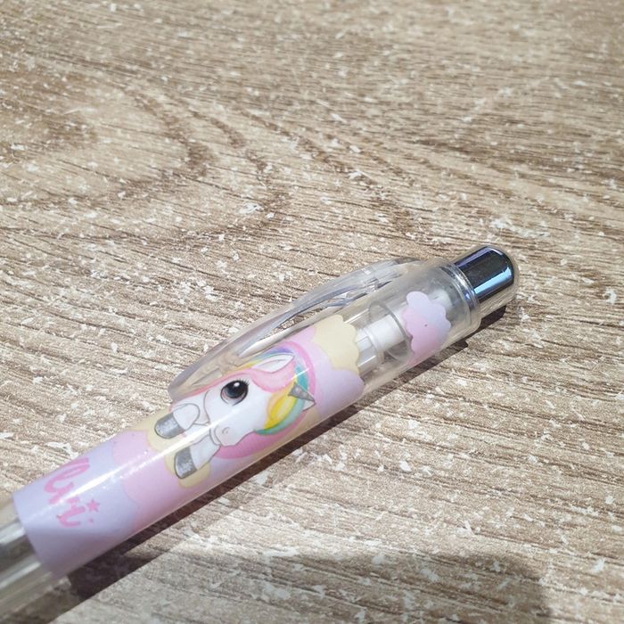 ⭐ Crayon Licorne #emyfleury_scolaire - photo numéro 2