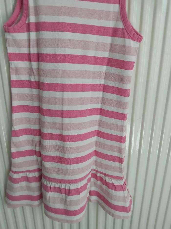 Robe 👗 sans manches fille 5 ans - photo numéro 8