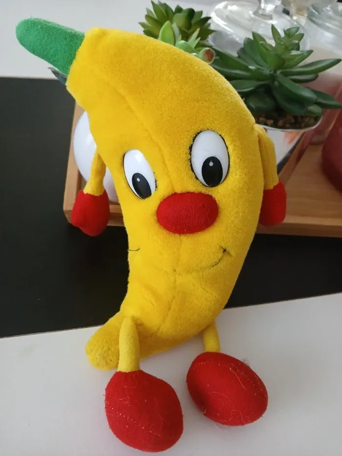 Péluche monsieur banane🌿🎁 - photo numéro 4