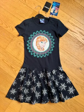 Neuve - Robe Desigual la reine des neiges 10 ans