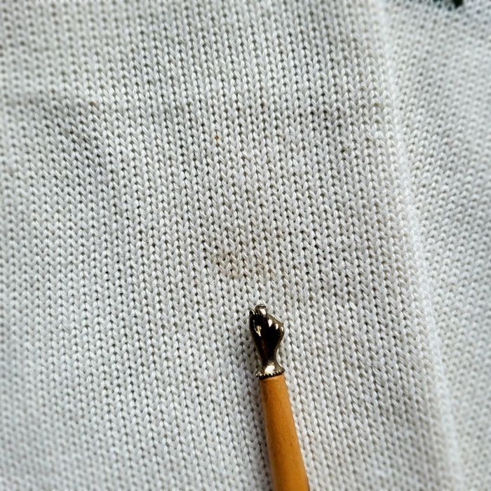 Pull McDonald's édition limitée 2023 – taille M – motif flocons vert jaune blanc – rare équipier - photo numéro 10