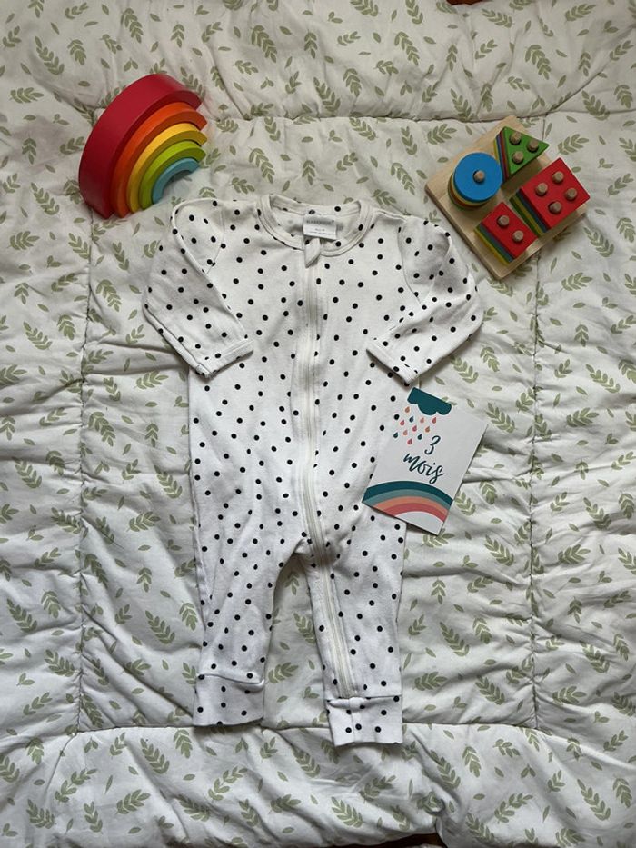 pyjama en coton blanc à pois noir 3 mois marquise