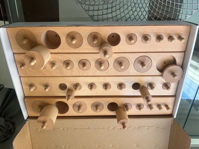 4 blocs d’emboîtements cylindriques Montessori - photo numéro 2