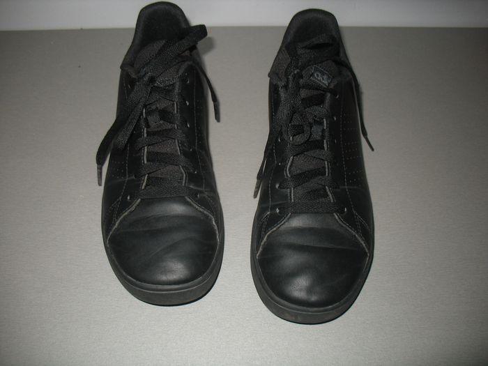 BASKETS BASSES A LACETS NOIRE "ADIDAS" - P38 - n°10 - photo numéro 3