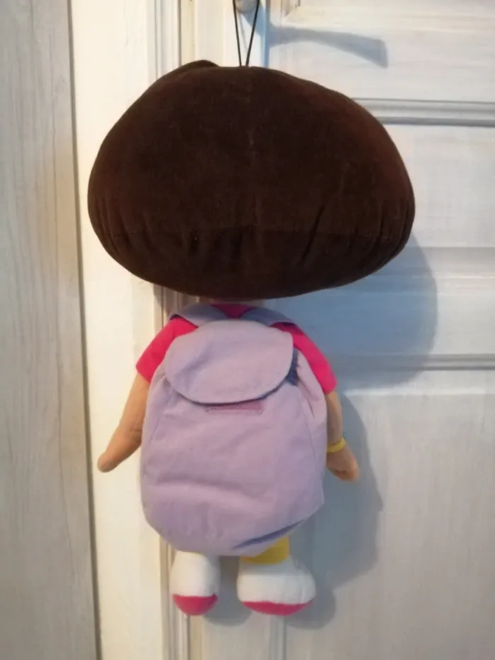 Peluche range pyjama "Dora l'exploratrice" - photo numéro 4