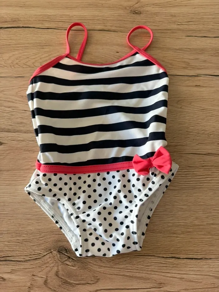 Maillot de bain 1 pièce bébé fille 12 mois