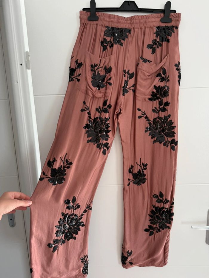 Pantalon Zara rose noir M large droit long pantaloni pantalones Vloeiende palazzo Calças femme - photo numéro 4
