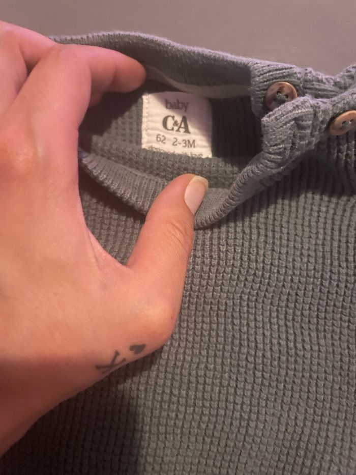 Lot de pull C&A - photo numéro 5