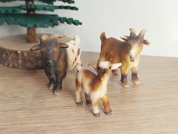 Schleich Famille chèvre Figurine Animal de la ferme
