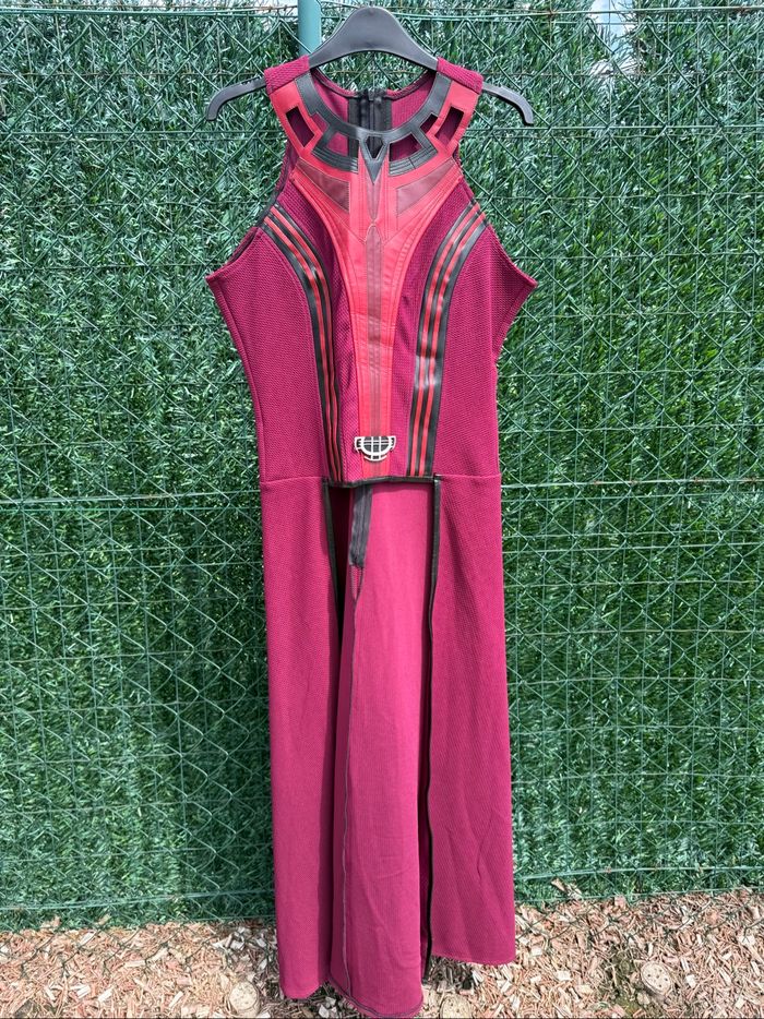 Cosplay Wanda Scarlet Witch