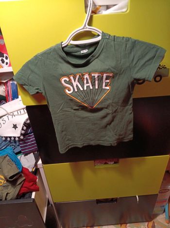 Tee-shirt 4 ans pas.de vinted go