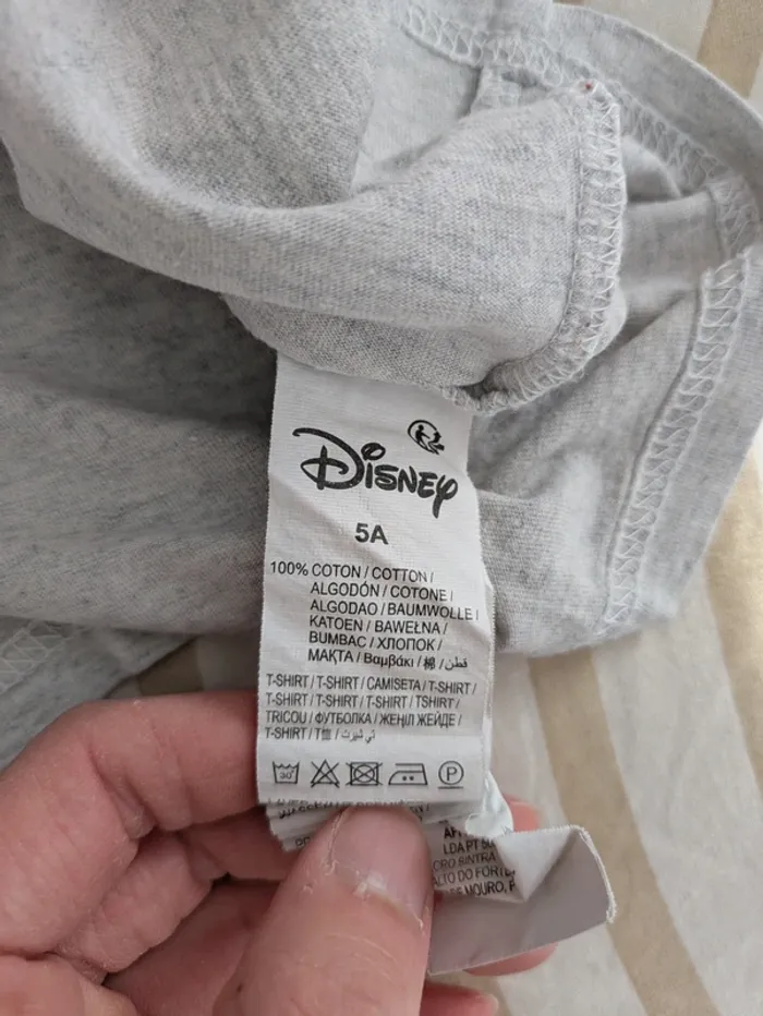 T-shirt Disney Mickey Mouse Gris - 5 Ans (110 cm) - Taché / Pour jouer - photo numéro 5