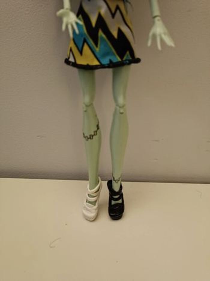Poupée Monster High Frankie - photo numéro 3