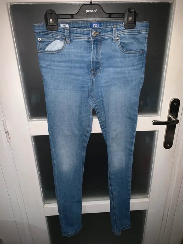 Jean bleu Jack & Jones coupe droite classique