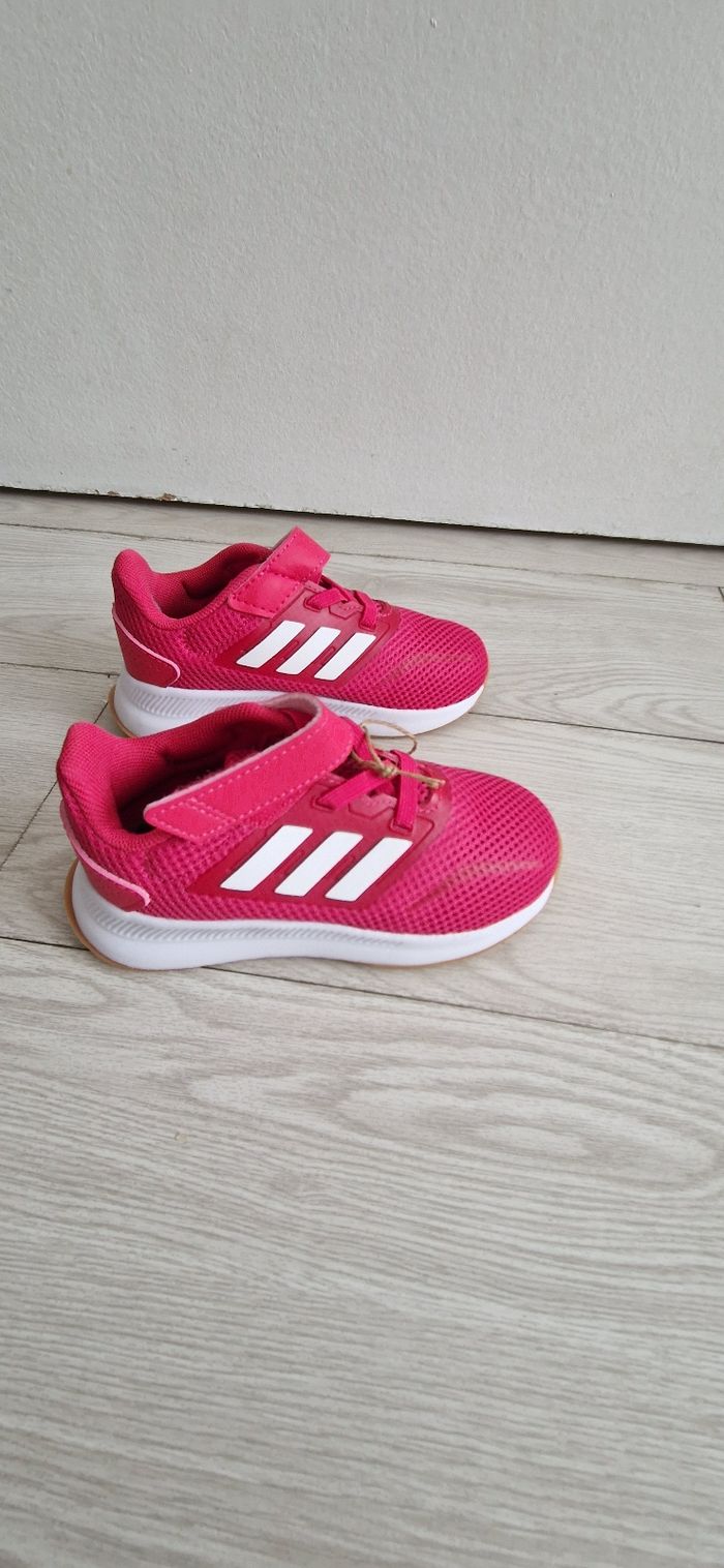 Baskets Adidas, neuves