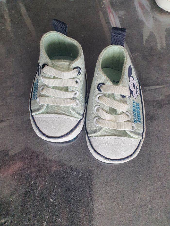 Chaussures bébé - photo numéro 2
