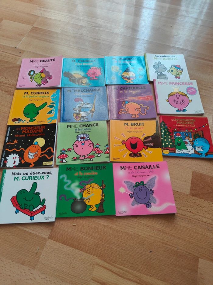 Lot de 16 livres Monsieur madame