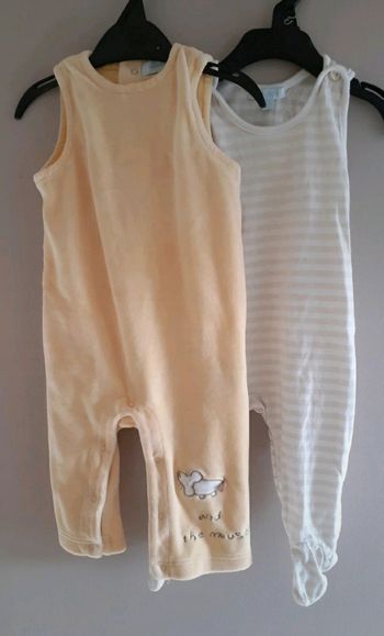 2 Combinaisons bébé