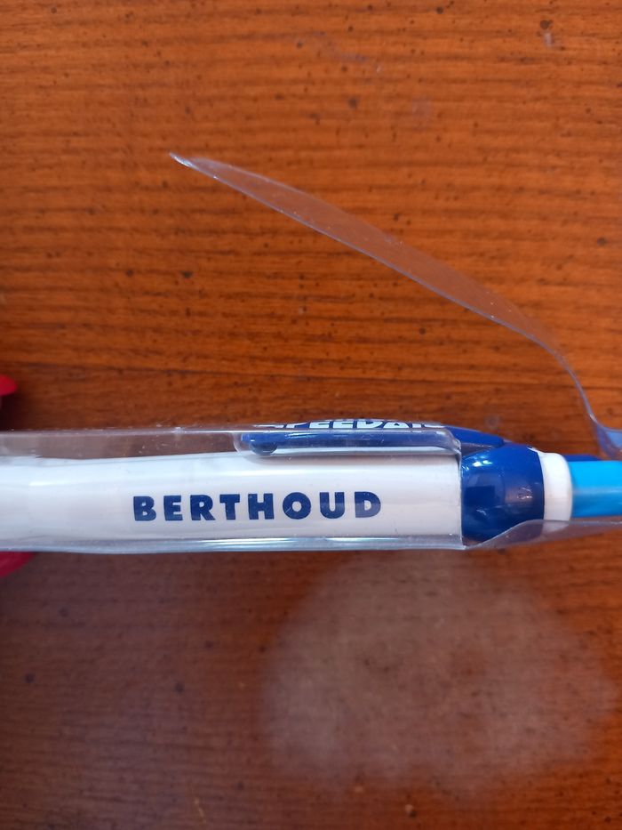Lot 2 stylos Berthoud - photo numéro 2