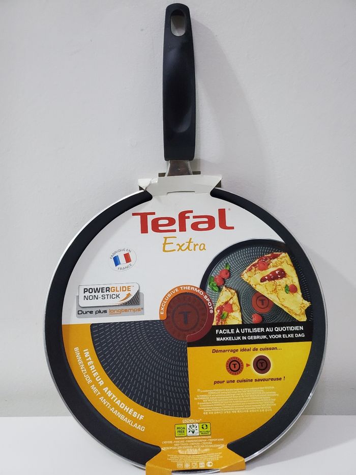 Crêpiere TEFAL Extra 28cm Neuf.