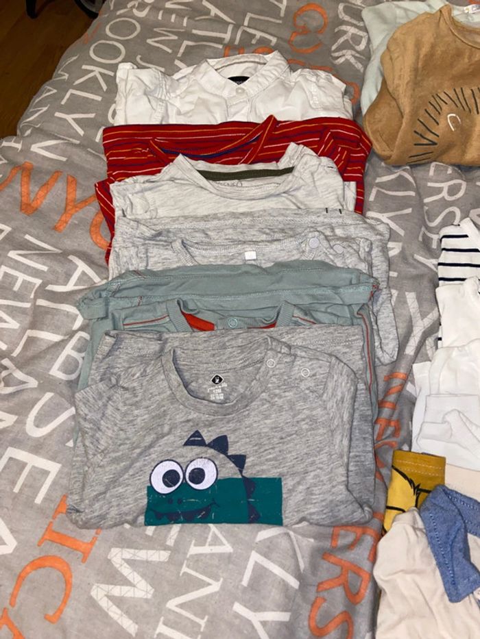 Lot 12 mois - photo numéro 2