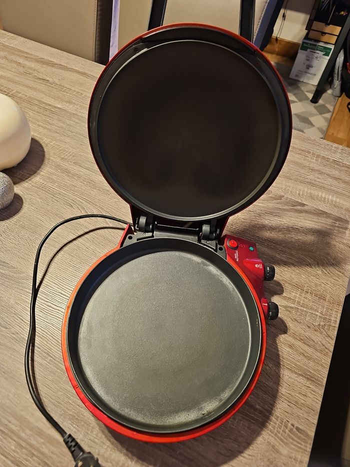 tarte revolution rubis appareil multifonction crêpière plancha - photo numéro 3