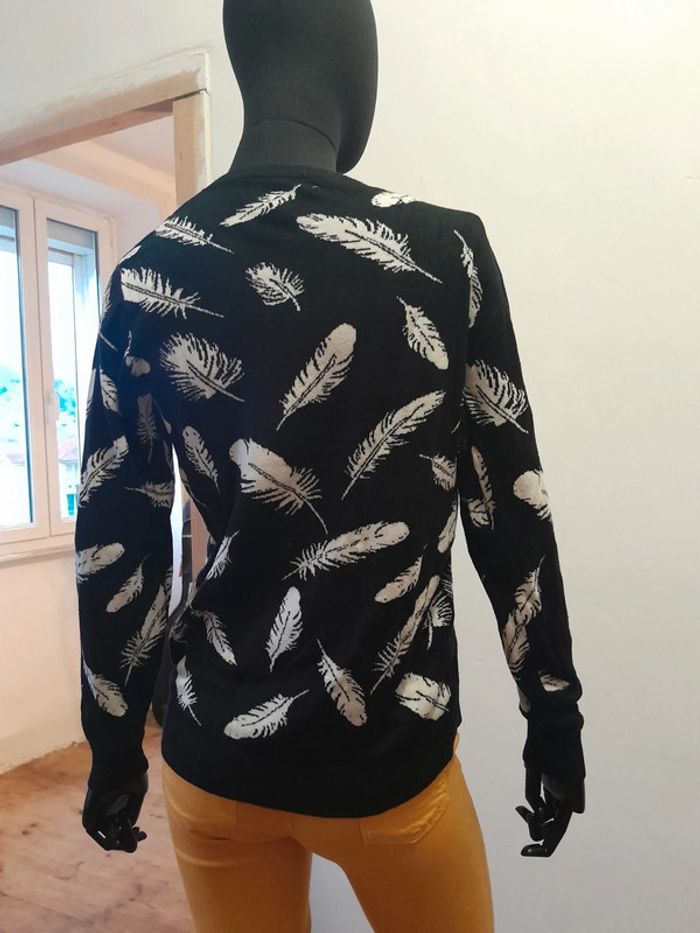 Pull motif plumes blanches 80% de coton col rond - photo numéro 3