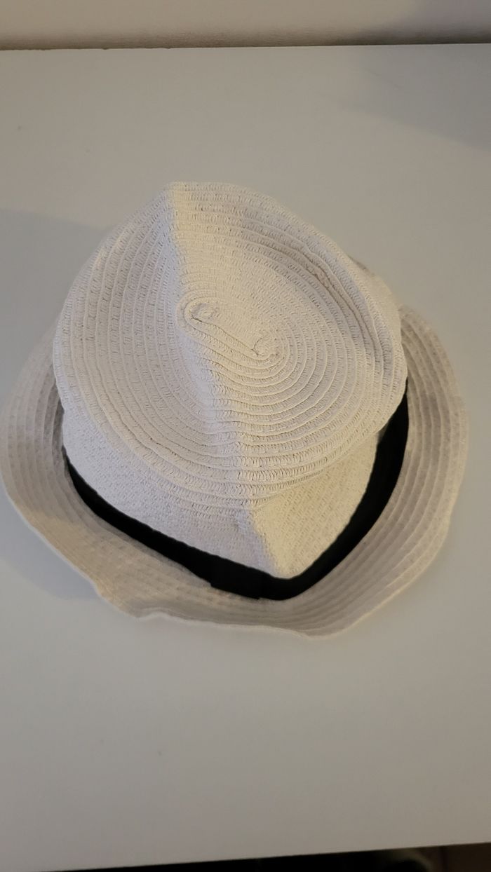 Chapeau