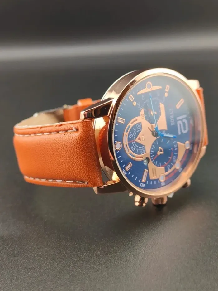 Montre marron orangé, sport, cadran bleu, bracelet - photo numéro 2