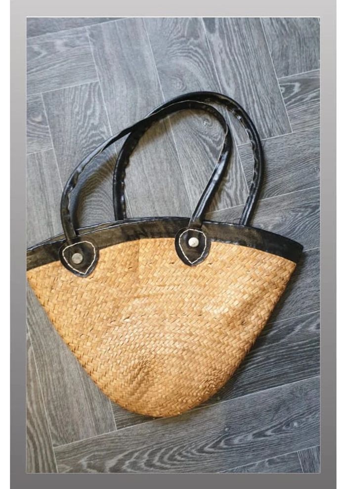 Sac à main/sac plage en paille en forme de triangle marron/noir