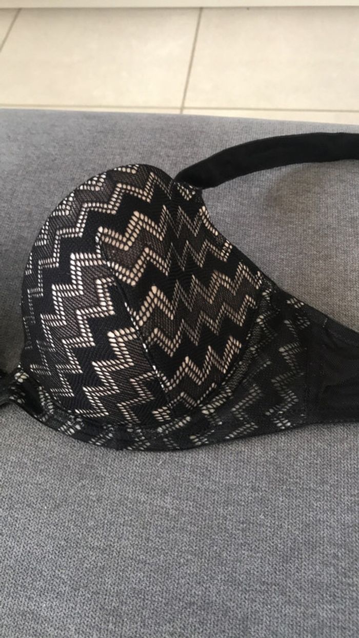 Soutien-gorge 75c - photo numéro 2