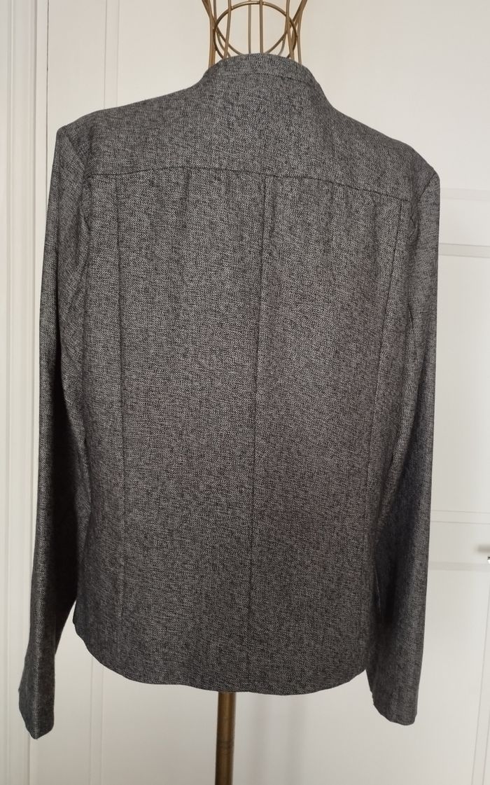 Élégante Veste Blazer Grise - BnK - Taille 38 - État Impeccable - photo numéro 2