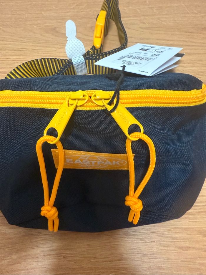 Sac banane eastpak - photo numéro 4