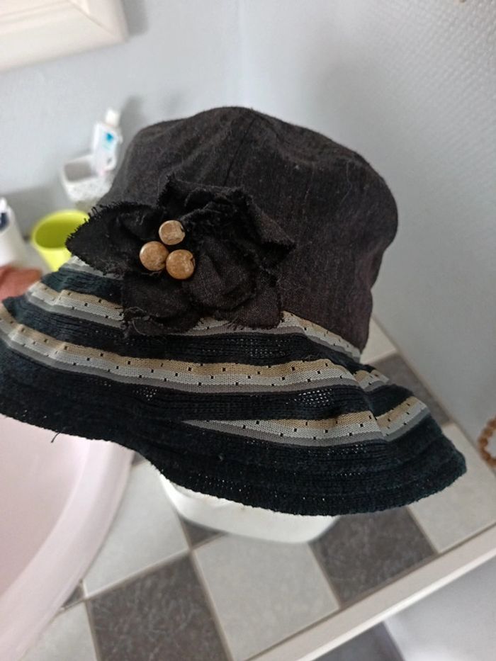 Chapeau femme - photo numéro 3
