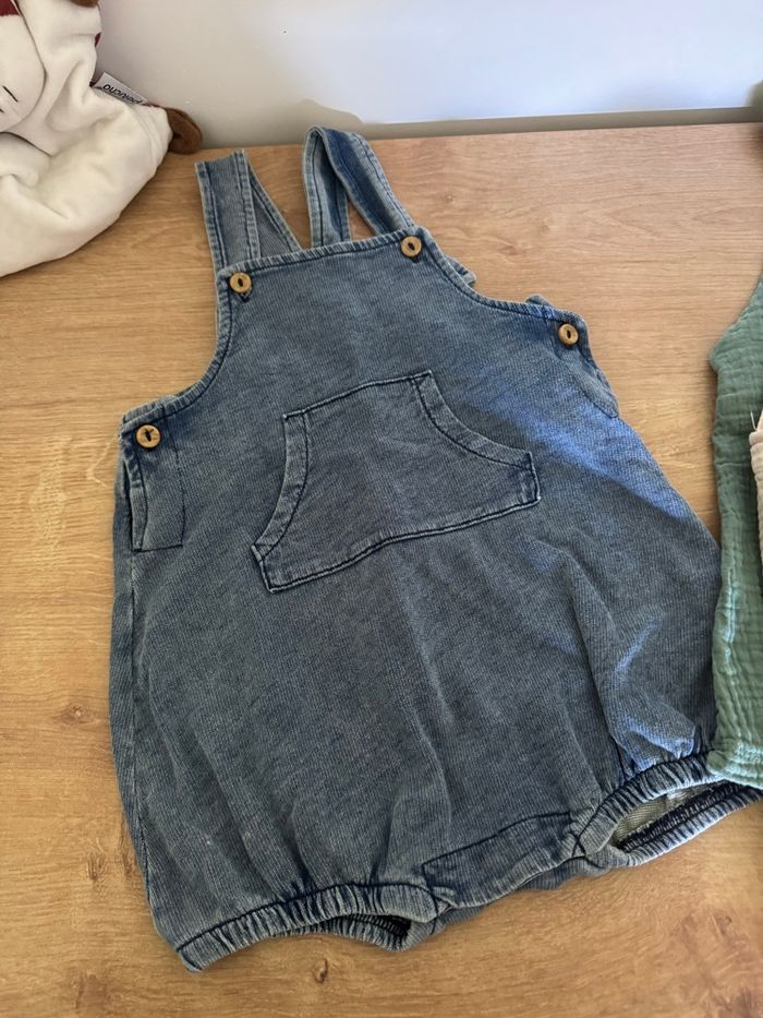 Lot de 3 salopettes été - taille 6 mois - photo numéro 8