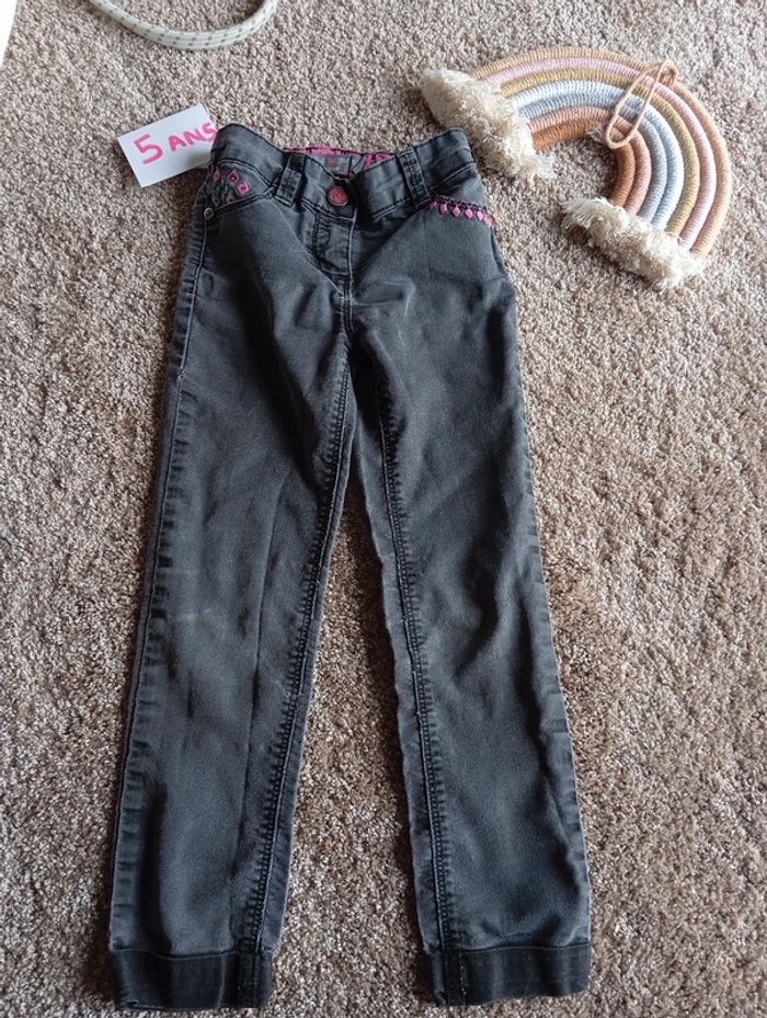 Jean noir 5 ans