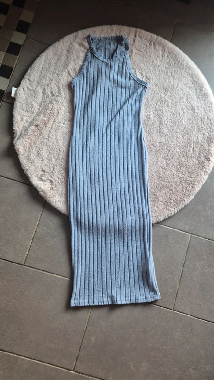 Robe mi longue bleu clair Shein 🌸 Taille 38