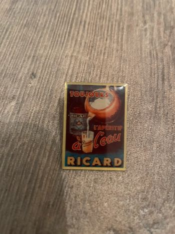 Pin’s Ricard 3