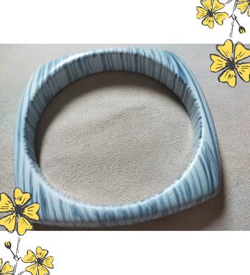 Bracelet vintage bleu et blanc – Forme carrée incurvée