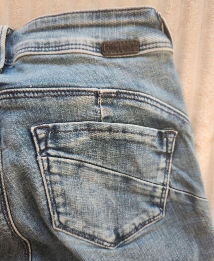 Jean slim bleu Teddy Smith – Taille 26 (équivaut 34)  Très bon état - photo numéro 4