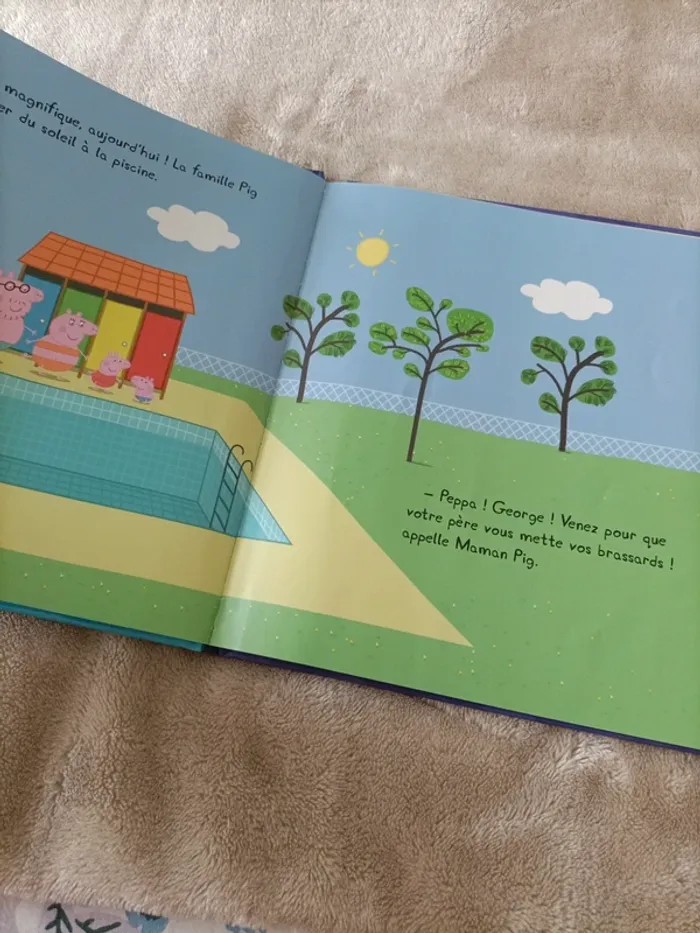 Livre Peppa Pig : Peppa va à la piscine - photo numéro 11
