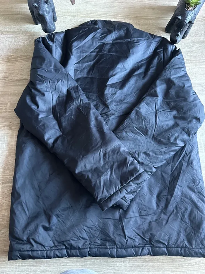 Doudoune Adidas taille S - photo numéro 4