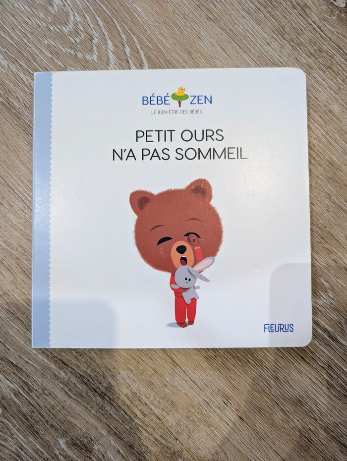 Livre Petit ours n'a pas sommeil - photo numéro 1