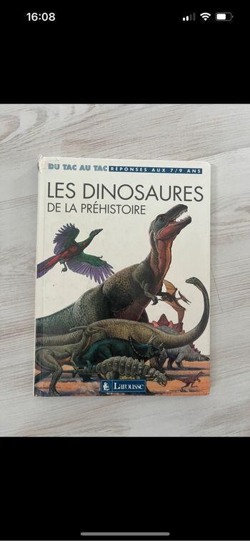 Livre sur les dinosaures
