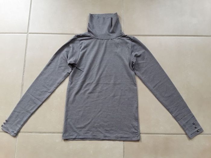 Sous-pull rayé fille 10 ans NKY TBE