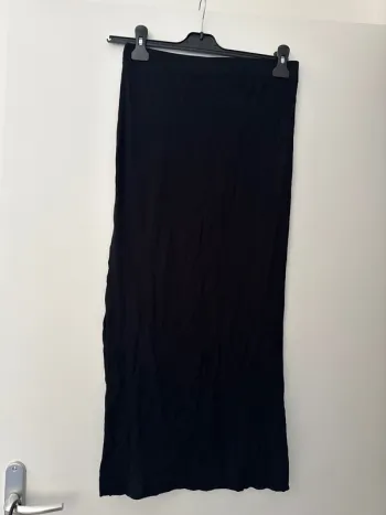 Jupe longue noire côtelée Primark fente sur le côté